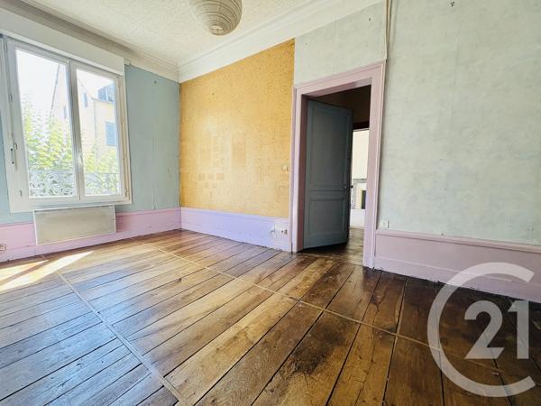 Immeuble à vendre  297,38 m 2   LIMOGES  - 87