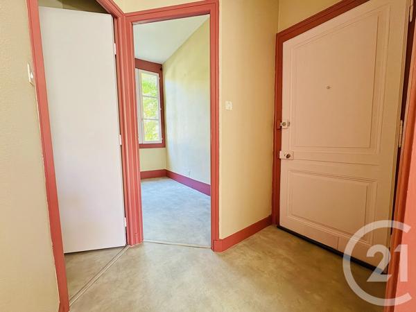Immeuble à vendre  297,38 m 2   LIMOGES  - 87
