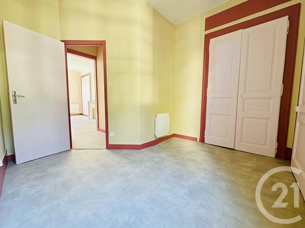Immeuble à vendre  297,38 m 2   LIMOGES  - 87