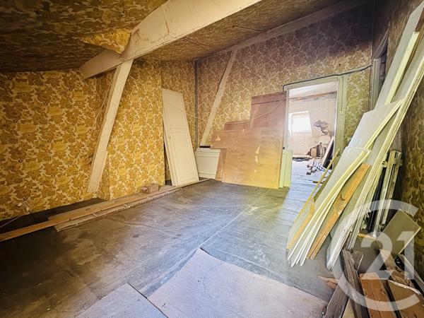 Immeuble à vendre  297,38 m 2   LIMOGES  - 87