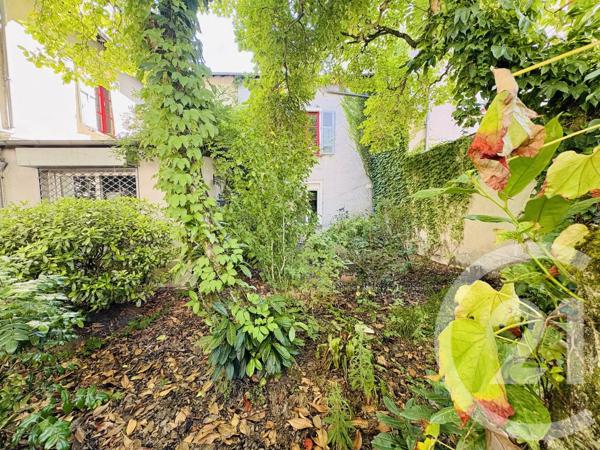 Immeuble à vendre  297,38 m 2   LIMOGES  - 87