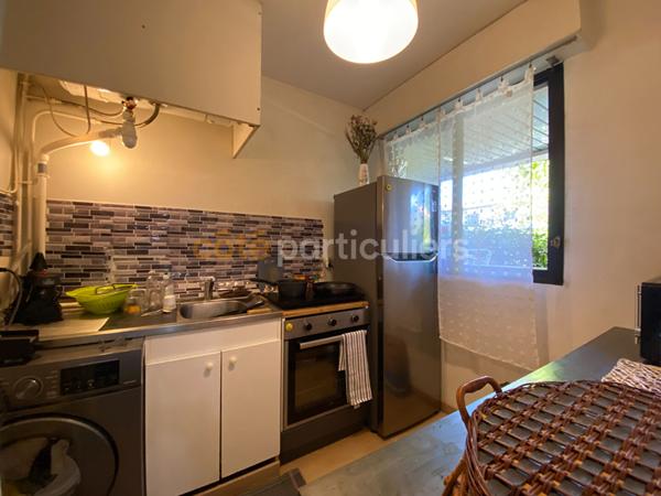 Vente
                Appartement34 m² - 1 Pièce -
                    BORDEAUX (33200)