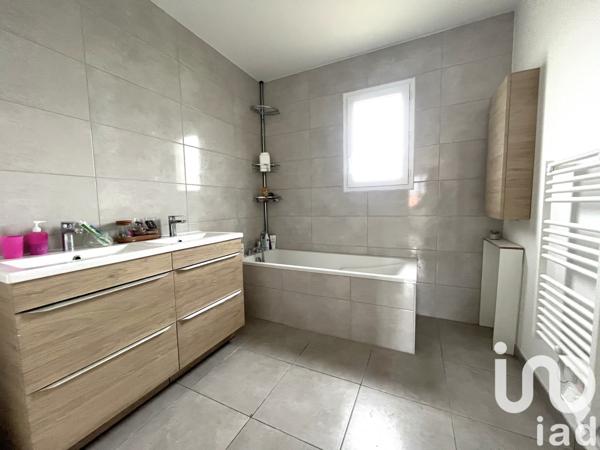 Maison à vendre 6 pièces 140 m² Ablis