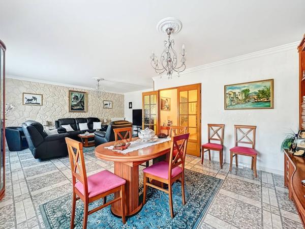 Maison à vendre 9 pièces de 212 m²