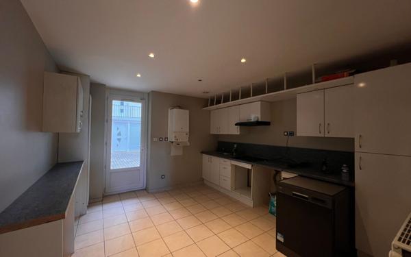 Appartement à louer    3 pièces •  L'Horme