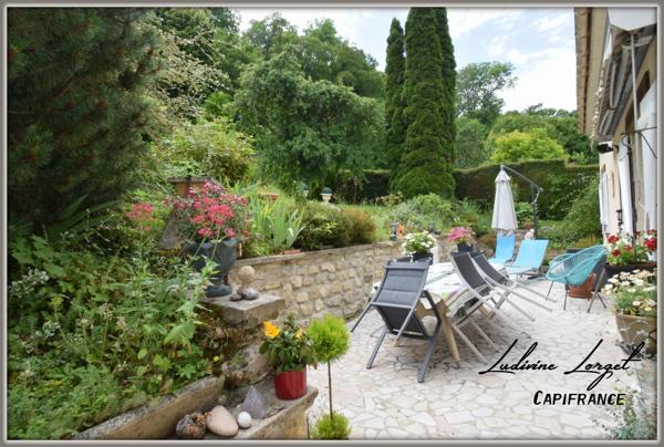 Maison traditionnelle de 1988 à vendre à 10min de VILLERS-COTTERETS (02) 20min de SOISSONS-6 pièces- 146 m² vivable de plain-pied- 4 chambres- Mezzanine–Sous-sol total -piscine – Abris -Terrain 5859m2