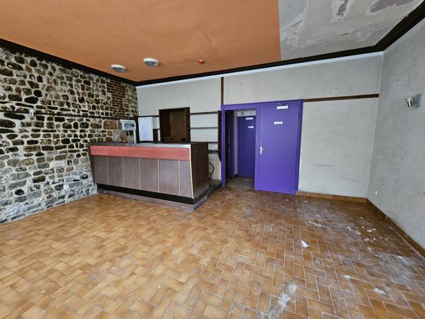 Immeuble
         18 pièces
        - 316 m² 580 000 € *