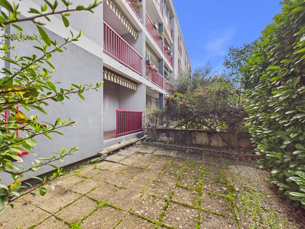 T3 rénové rez de jardin 76 m2