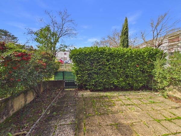 T3 rénové rez de jardin 76 m2