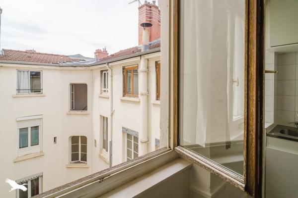 Appartement à vendre |                                       Lyon 06 |                                        1 pièce  |  28,8 m²