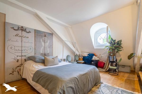 Appartement 324 500 € Bordeaux 1 pièce 43 m² DPE D