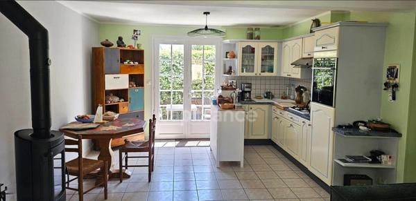Maison moulin vert à vendre 4 pièces QUIMPER (29) de 90 m2 sur terrain d'environ 600 m2