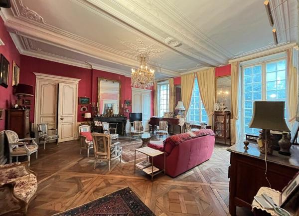 Appartement à vendre    7 pièces • 252 m2 Alençon