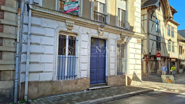 Maison Art Déco à vendre dans le centre-ville de Troyes (avec possibilité local commercial)