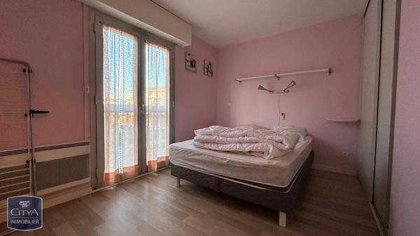 Appartement à louer 2 pièces 35.01m² Fréjus (83600)