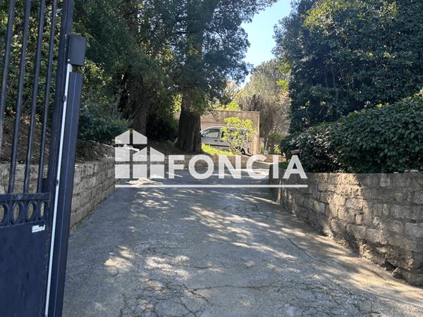 Location Local commercial 7 pièces 147 m² - 109 AVENUE DE LODEVE Montpellier 34070
