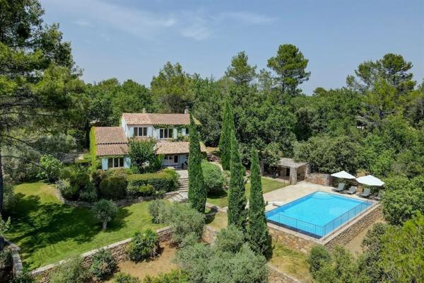 Vente Maison de luxe Saint-Maximin-la-Sainte-Baume 7 Pièces 171 m²
