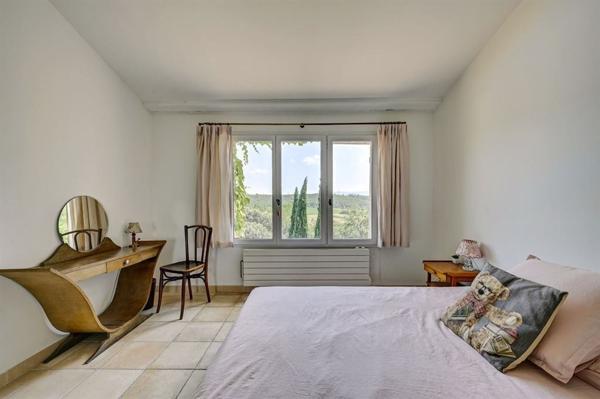 Vente Maison de luxe Saint-Maximin-la-Sainte-Baume 7 Pièces 171 m²