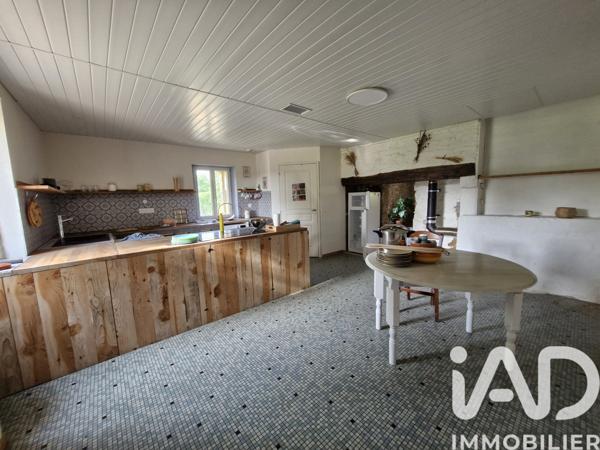 Maison à vendre 7 pièces 220 m² Saint-Arailles