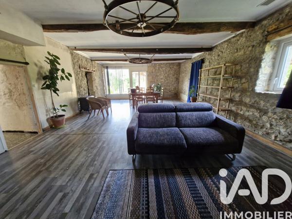 Maison à vendre 7 pièces 220 m² Saint-Arailles