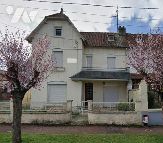 Maison à Vendre à Hesdin-la-Forêt (62140) en Pas-de-Calais (62)

Cette maison à rénovée situé...