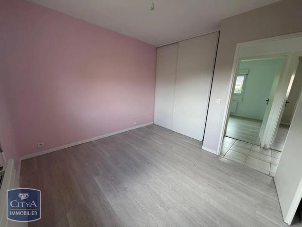 Maison à louer 4 pièces 83.31m² Déols (36130)