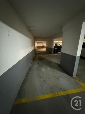 Parking à vendre  9 m2 PARIS - 75020