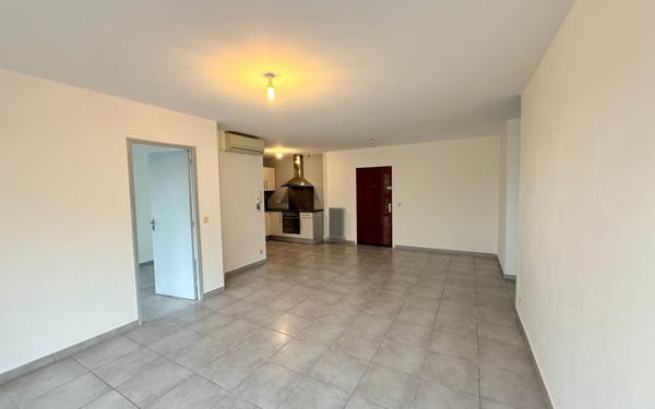 Appartement à vendre    3 pièces • 65 m2 Perpignan