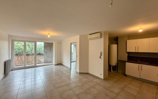 Appartement à vendre    3 pièces • 65 m2 Perpignan