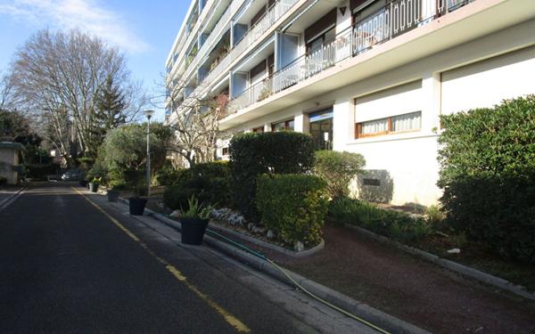 Appartement à vendre    3 pièces • 72,41 m2 Avignon