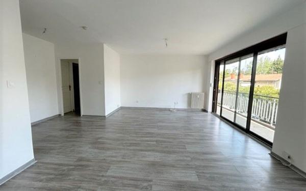 Appartement à vendre    3 pièces • 72,41 m2 Avignon