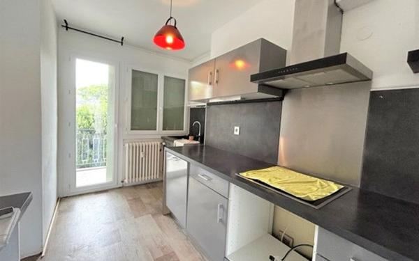 Appartement à vendre    3 pièces • 72,41 m2 Avignon