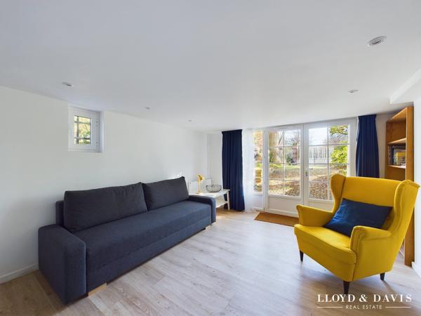 Maison familiale de charme au Vésinet – 7 chambres – Parc paysager 1 500 m²