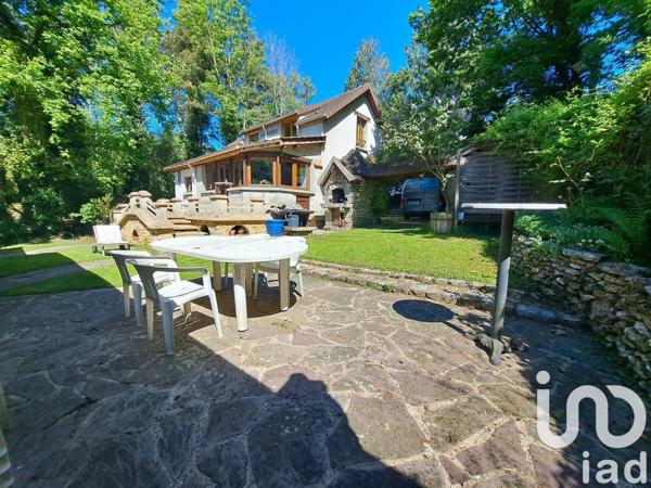 Maison 6 pièces de 155 m² à Saint-Cyr-sous-Dourdan (91410)