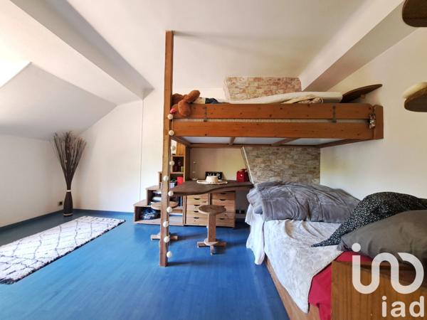 Maison 6 pièces de 155 m² à Saint-Cyr-sous-Dourdan (91410)