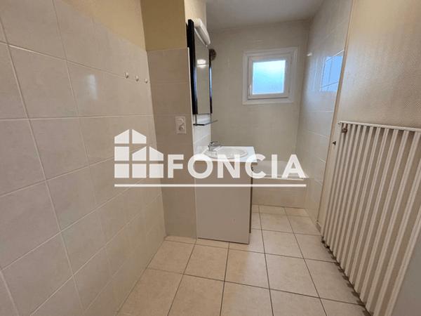 Location Appartement 3 pièces 72.64 m² - 4 CHEMIN DU CLAIR LOGIS Gap 05000