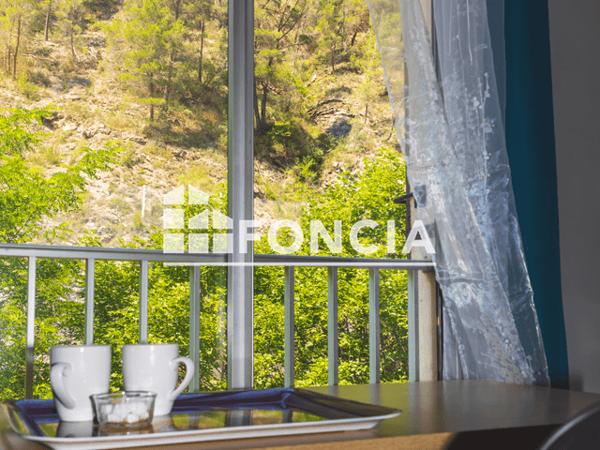 Location Studio meublé 21 m² - Digne-les-bains 04000