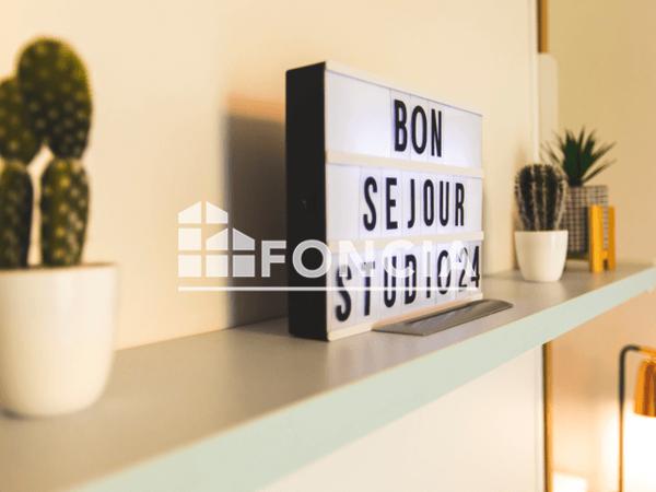 Location Studio meublé 21 m² - Digne-les-bains 04000