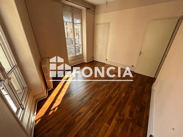 Location Appartement 3 pièces 69.49 m² - 9 RUE GUETAL Grenoble 38000