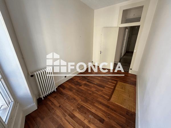 Location Appartement 3 pièces 69.49 m² - 9 RUE GUETAL Grenoble 38000