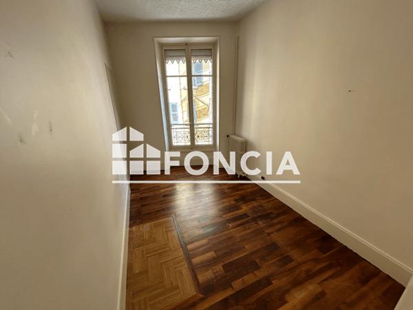 Location Appartement 3 pièces 69.49 m² - 9 RUE GUETAL Grenoble 38000