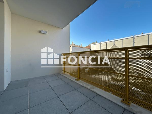 Location Appartement 3 pièces 65.81 m² - Port Saint Louis Du Rhone 13230