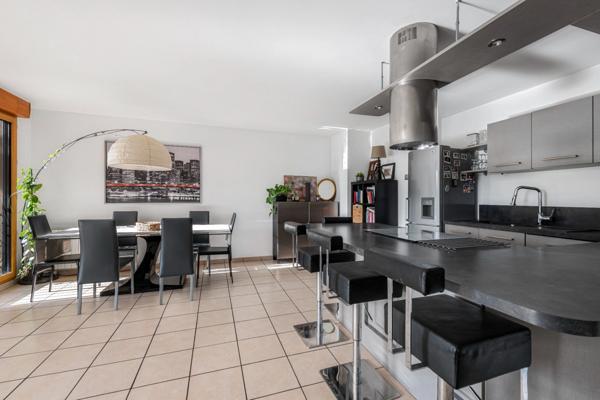 Appartement à vendre 4 pièces COLLONGES AU MONT D'OR (69)