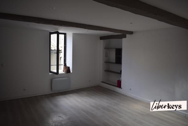 Sur les hauteurs de Brignoles, duplex rénové de 79 m²