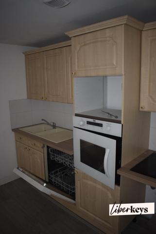 Sur les hauteurs de Brignoles, duplex rénové de 79 m²