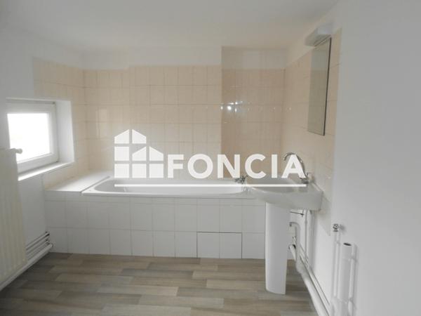 Location Appartement 5 pièces 120 m² - 27 BIS RUE STANISLAS Nancy. 54000