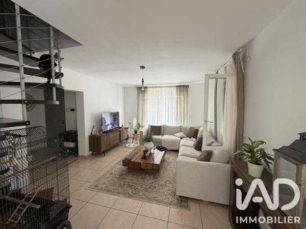 Maison à vendre 6 pièces 120 m² Rognac