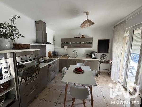 Maison à vendre 6 pièces 120 m² Rognac