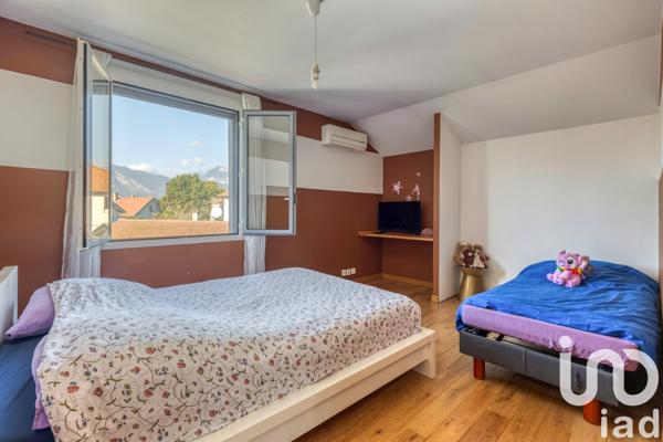 Maison à vendre 5 pièces 137 m² Saint-Martin-d'Hères