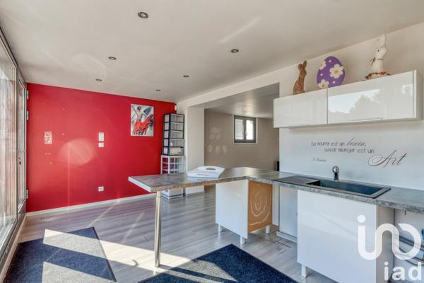 Maison à vendre 5 pièces 137 m² Saint-Martin-d'Hères
